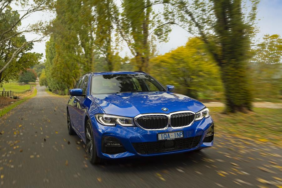  BMW 330i Touring M Sport (G21) 2020 года  (AU) (фото 2 из 22)